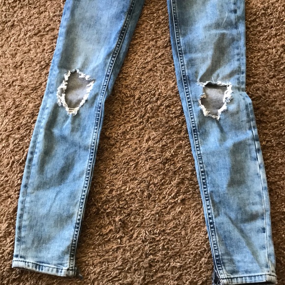 NWT Free People Busted Knee Skinny Jean - Picture 5 of 8